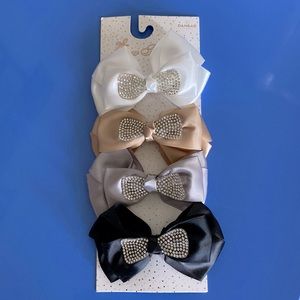 Set of 4 ribbon/rhinestone hair clips NEW!
